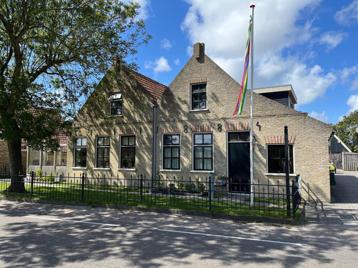 It Gasthus Baaiduinen Exterior foto